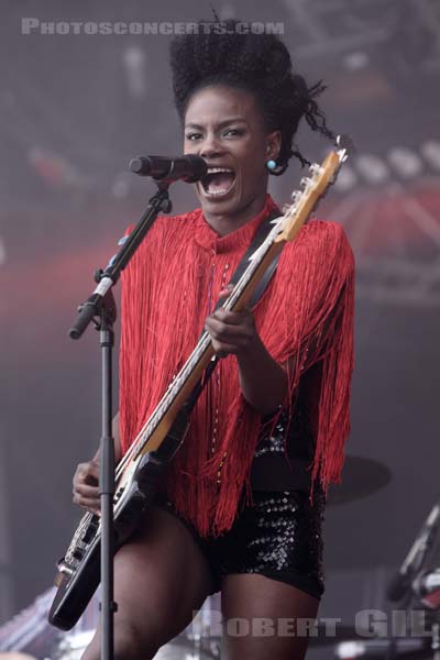 NOISETTES - 2009-08-29 - SAINT CLOUD - Domaine National - Grande Scene - 